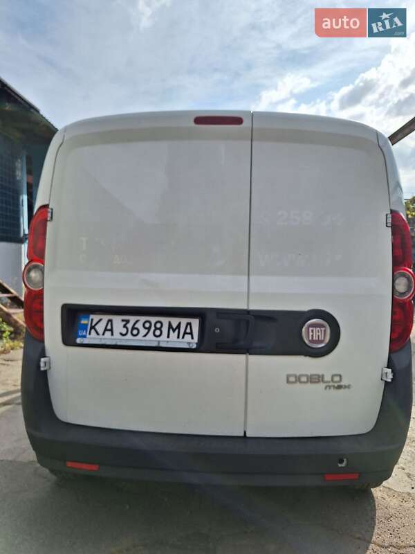 Грузовой фургон Fiat Doblo 2012 в Киеве фото 6 Грузовой фургон Fiat Doblo 2012 в Киеве