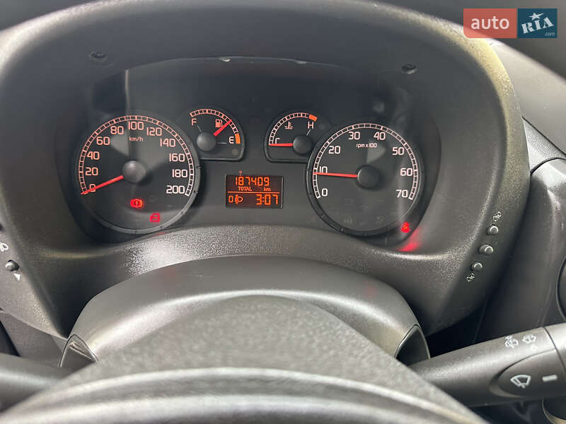 Минивэн Fiat Doblo 2009 в Полтаве