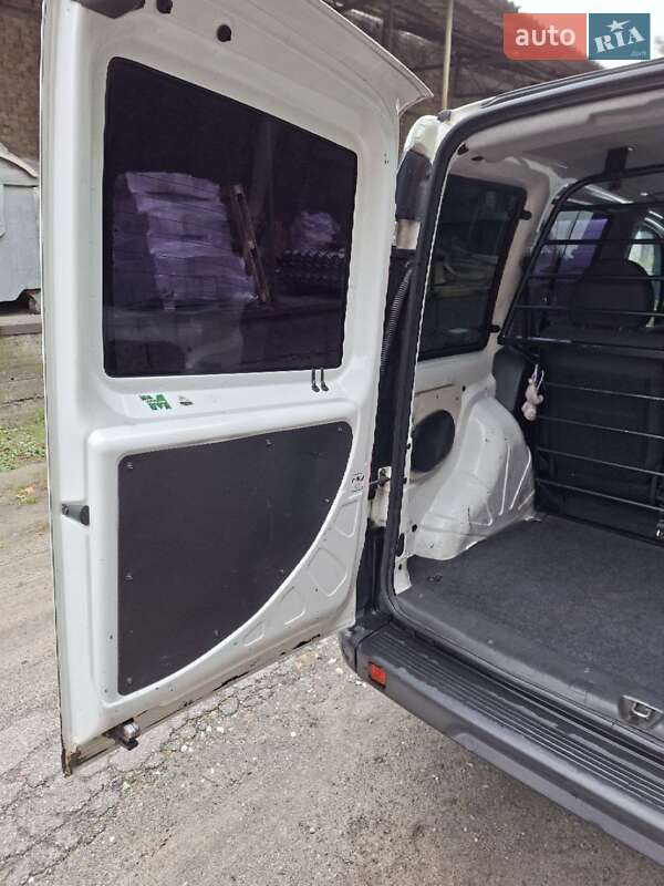 Минивэн Fiat Doblo 2013 в Киеве