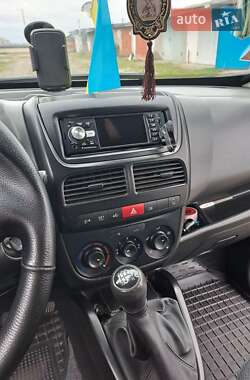 Мінівен Fiat Doblo 2010 в 