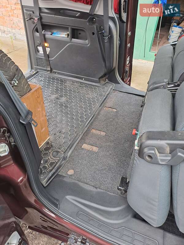 Минивэн Fiat Doblo 2010 в Нетешине