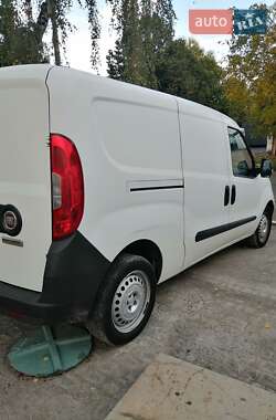 Грузовой фургон Fiat Doblo 2017 в 