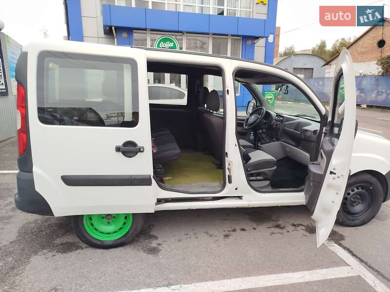 Минивэн Fiat Doblo 2007 в Житомире