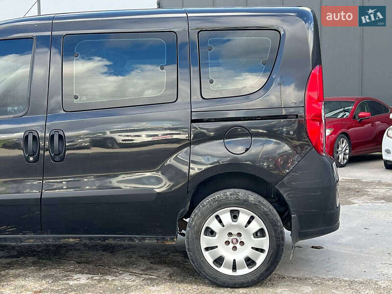 Мінівен Fiat Doblo 2011 в Львові
