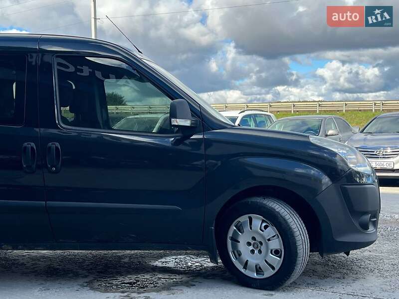 Мінівен Fiat Doblo 2011 в Львові