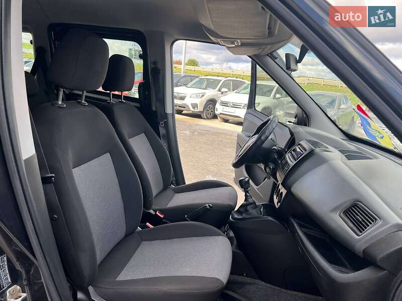 Мінівен Fiat Doblo 2011 в Львові