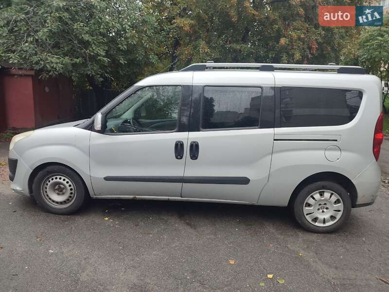 Мінівен Fiat Doblo 2013 в Києві