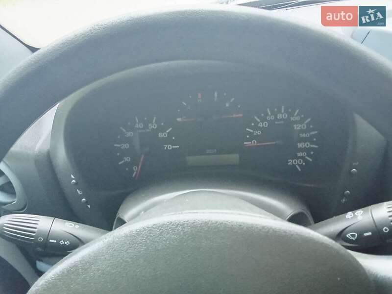 Минивэн Fiat Doblo 2005 в Винниках