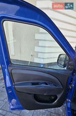 Грузовой фургон Fiat Doblo 2012 в 