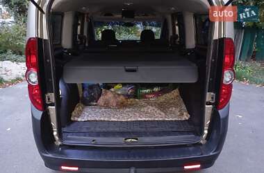 Минивэн Fiat Doblo 2010 в 