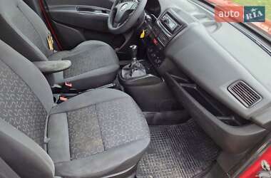 Грузовой фургон Fiat Doblo 2012 в 