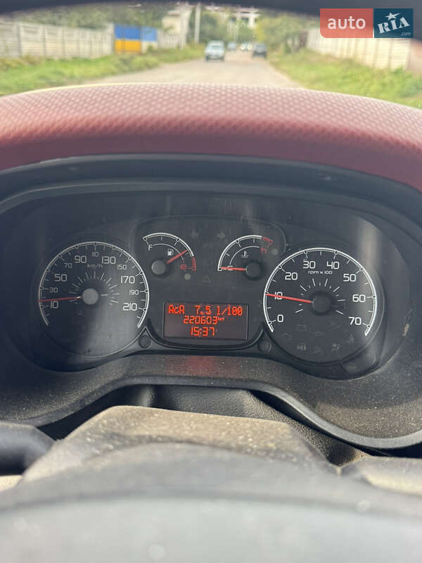 Грузовой фургон Fiat Doblo 2012 в Чернигове