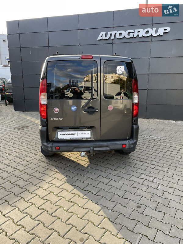 Мінівен Fiat Doblo 2011 в Одесі фото 18 Мінівен Fiat Doblo 2011 в Одесі