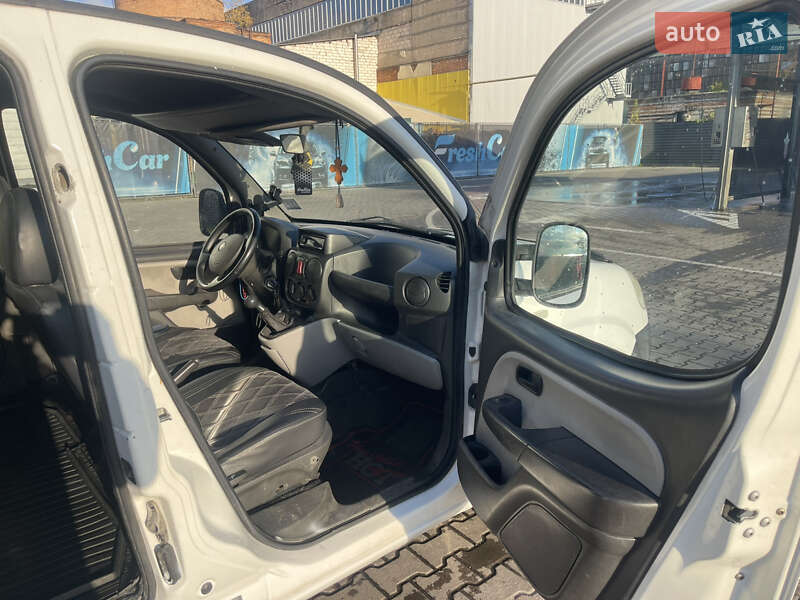 Минивэн Fiat Doblo 2009 в Житомире фото 8 Минивэн Fiat Doblo 2009 в Житомире