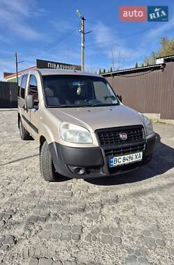 Мінівен Fiat Doblo 2015 в Львові