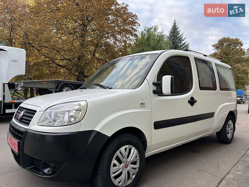 Мінівен Fiat Doblo 2007 в Рівному фото 2 Мінівен Fiat Doblo 2007 в Рівному