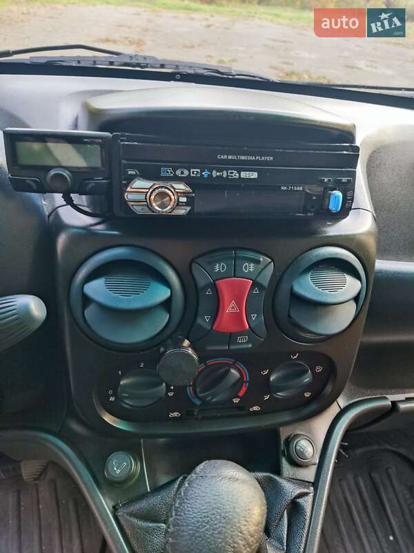Мінівен Fiat Doblo 2004 в Млиніві фото 19 Мінівен Fiat Doblo 2004 в Млиніві