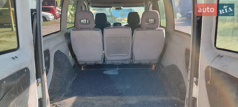 Минивэн Fiat Doblo 2008 в Киеве