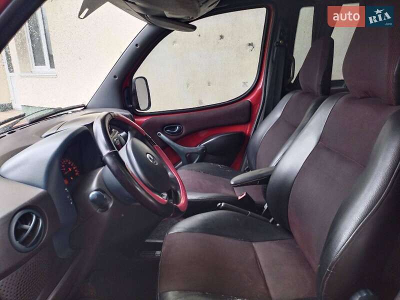 Мінівен Fiat Doblo 2001 в Львові фото 10 Мінівен Fiat Doblo 2001 в Львові