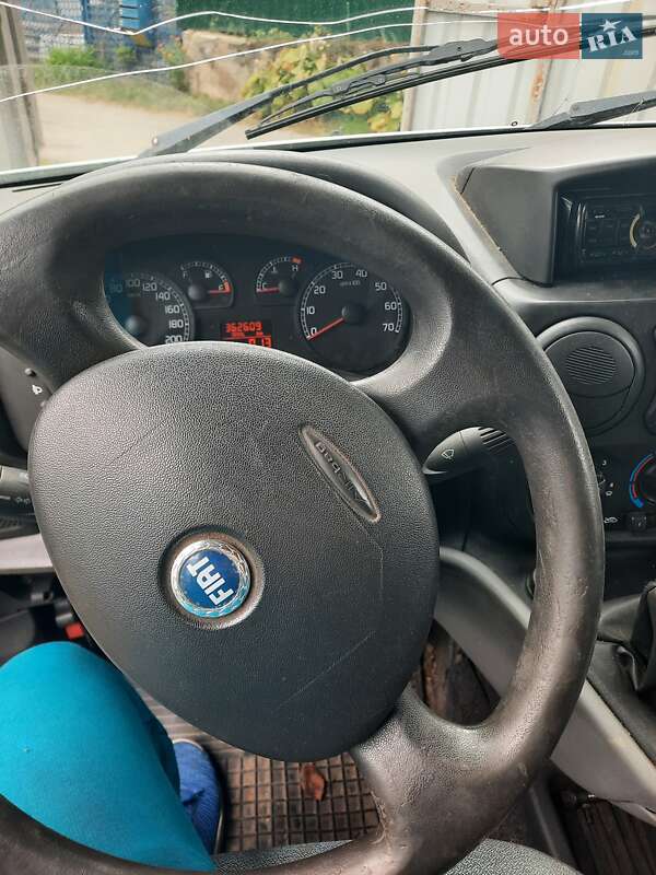 Грузовой фургон Fiat Doblo 2007 в Богуславе фото 6 Грузовой фургон Fiat Doblo 2007 в Богуславе