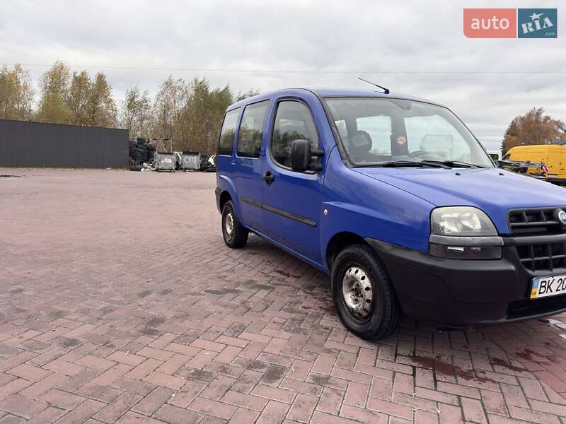 Мінівен Fiat Doblo 2004 в Рівному