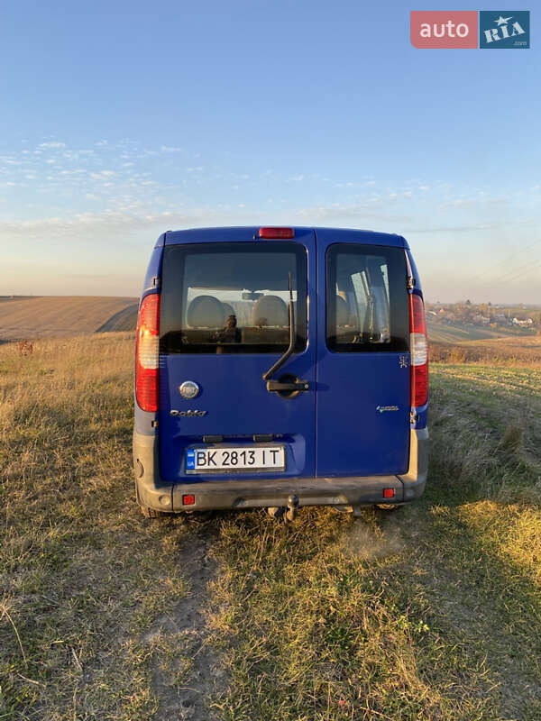 Мінівен Fiat Doblo 2006 в Рівному