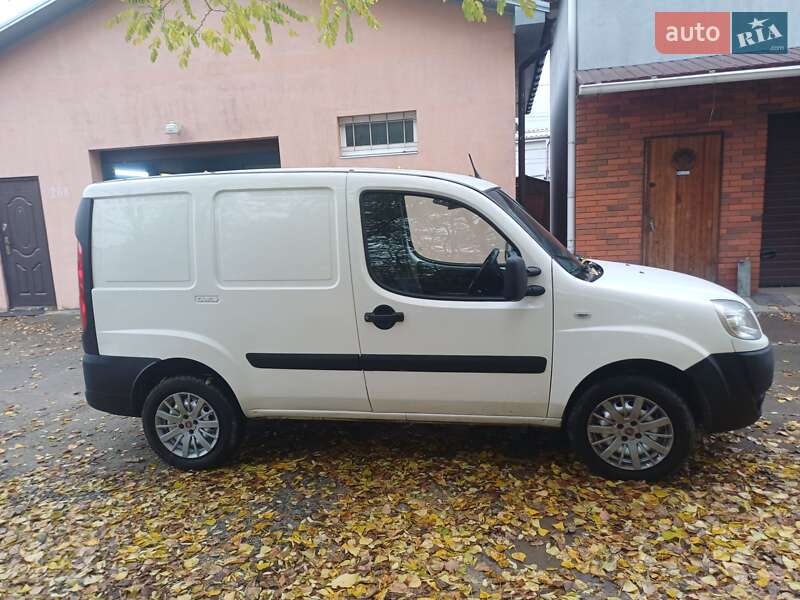 Другие грузовики Fiat Doblo 2014 в Киеве