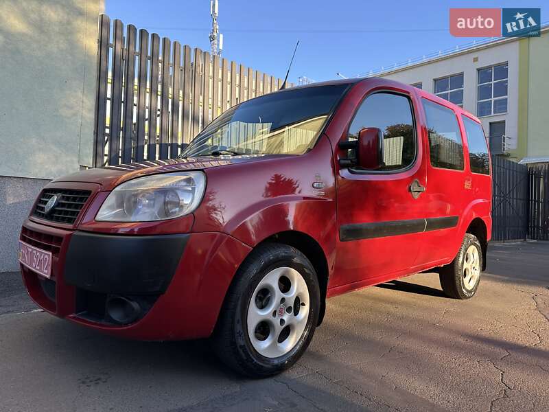 Мінівен Fiat Doblo 2006 в Рівному фото 11 Мінівен Fiat Doblo 2006 в Рівному