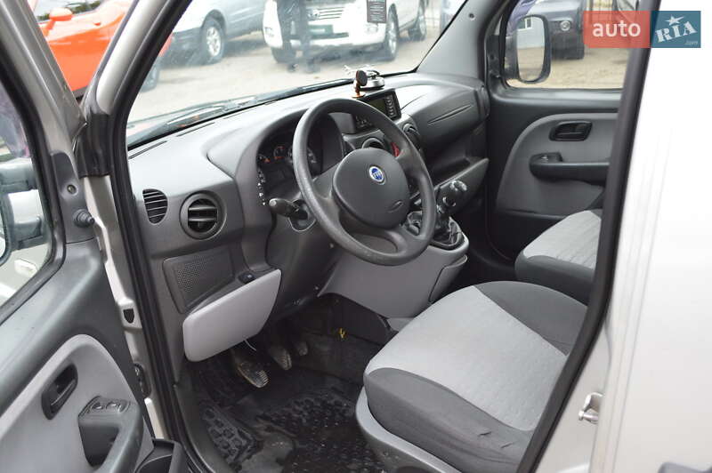Минивэн Fiat Doblo 2006 в Одессе