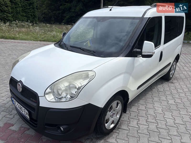 Минивэн Fiat Doblo 2011 в Ивано-Франково фото 10 Минивэн Fiat Doblo 2011 в Ивано-Франково