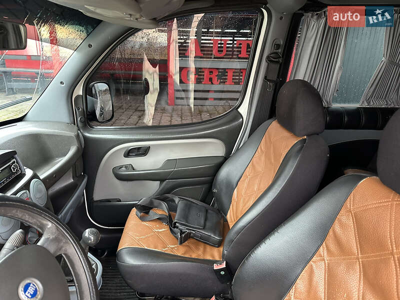 Минивэн Fiat Doblo 2004 в Коломые