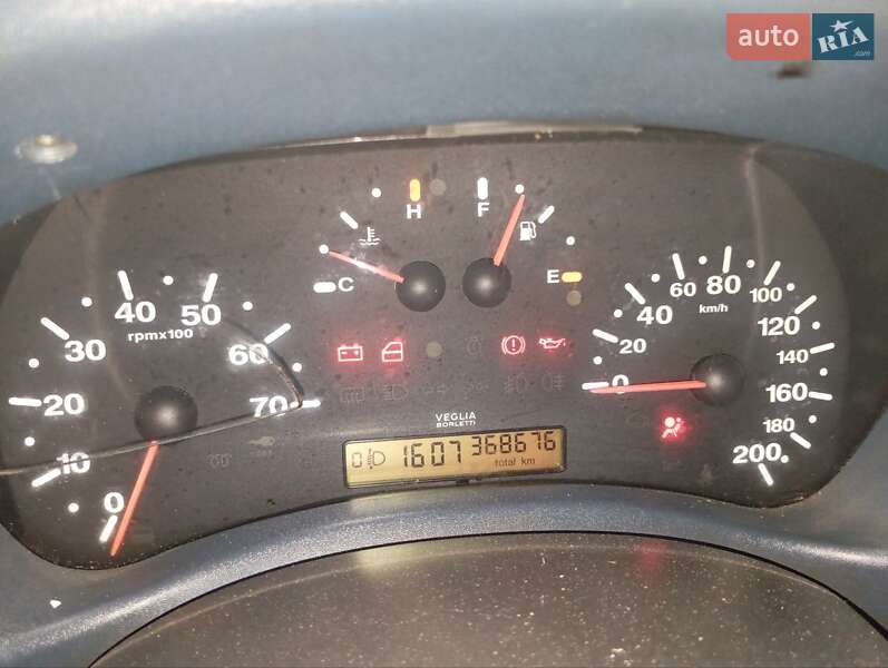 Мінівен Fiat Doblo 2005 в Львові фото 6 Мінівен Fiat Doblo 2005 в Львові