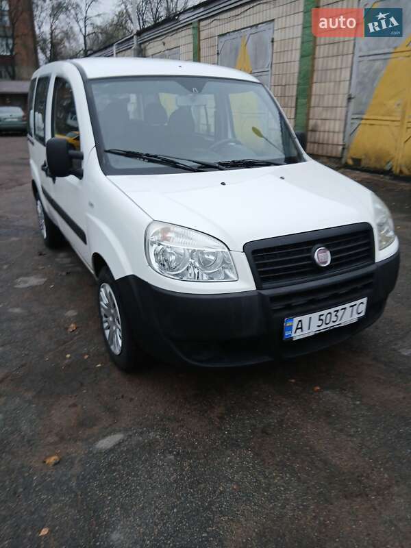 Минивэн Fiat Doblo 2010 в Коростене фото 7 Минивэн Fiat Doblo 2010 в Коростене