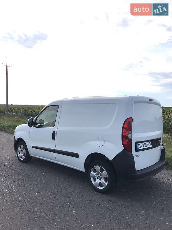 Грузовой фургон Fiat Doblo 2014 в Гадяче