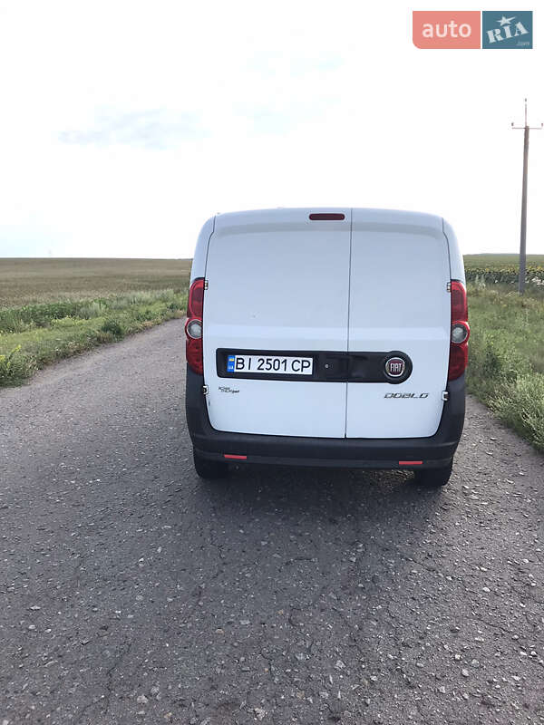 Грузовой фургон Fiat Doblo 2014 в Гадяче