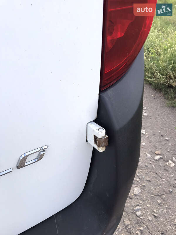 Грузовой фургон Fiat Doblo 2014 в Гадяче