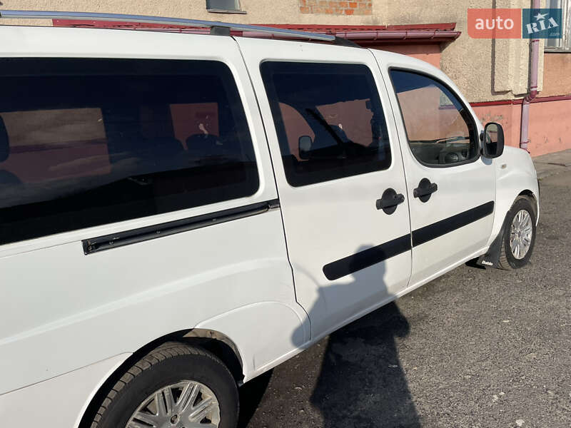 Мінівен Fiat Doblo 2009 в Острозі фото 17 Мінівен Fiat Doblo 2009 в Острозі