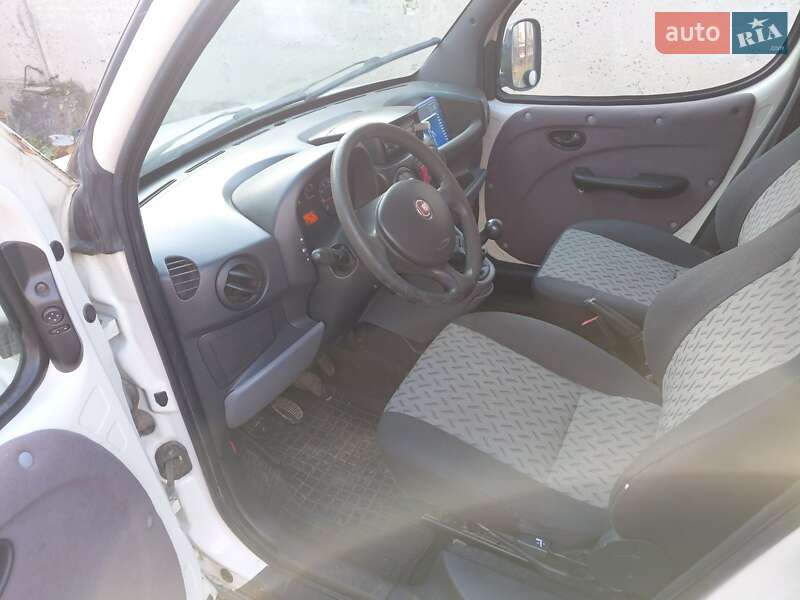 Мінівен Fiat Doblo 2009 в Львові