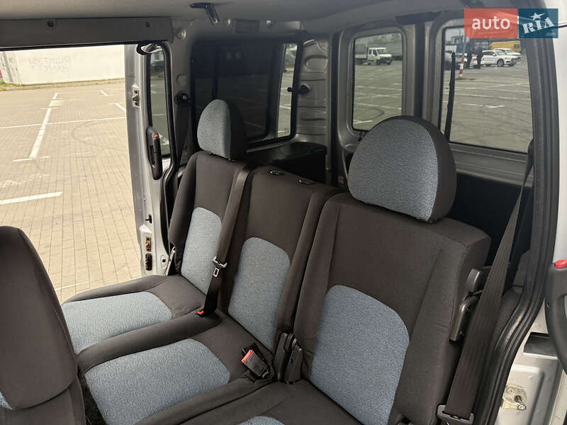 Мінівен Fiat Doblo 2013 в Одесі