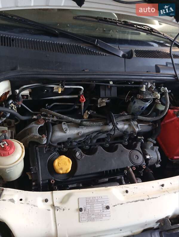 Минивэн Fiat Doblo 2024 в Чернигове