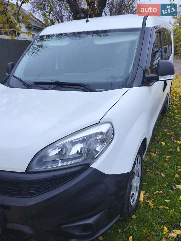 Мінівен Fiat Doblo 2016 в Черкасах