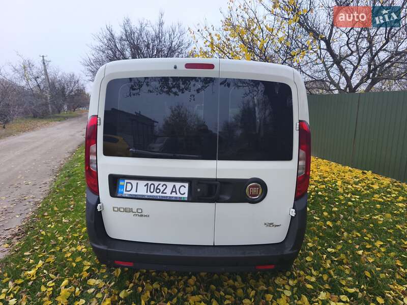 Мінівен Fiat Doblo 2016 в Черкасах