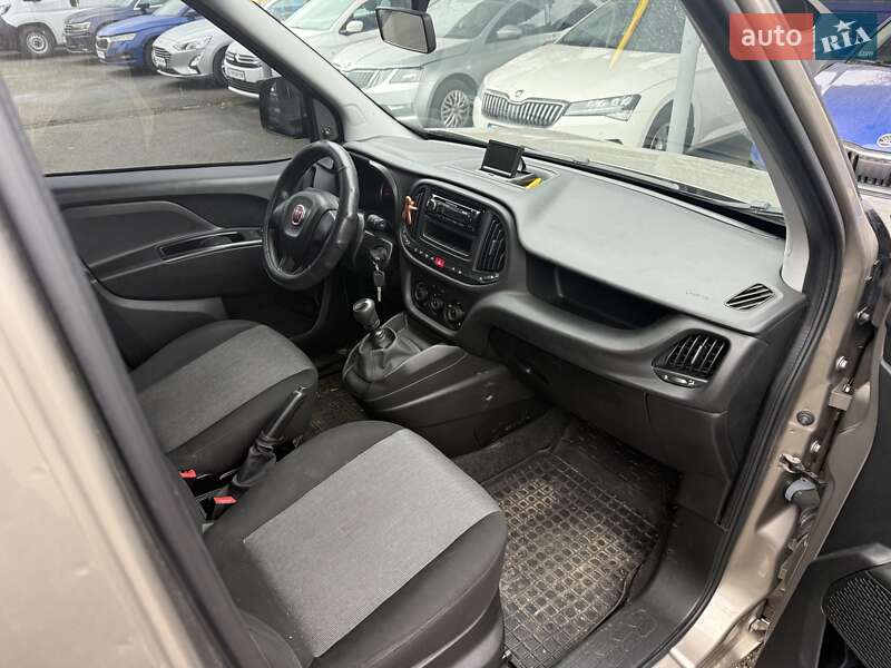 Мінівен Fiat Doblo 2017 в Києві фото 14 Мінівен Fiat Doblo 2017 в Києві