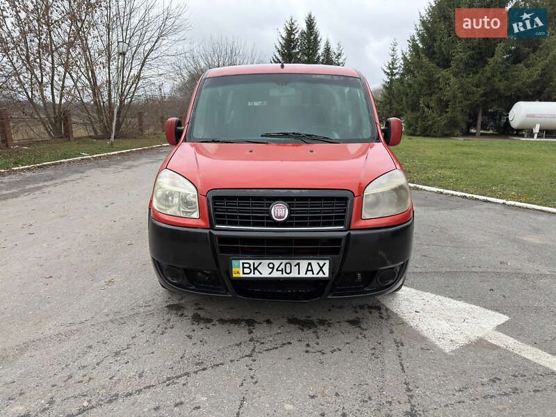 Минивэн Fiat Doblo 2008 в Бердичеве фото 2 Минивэн Fiat Doblo 2008 в Бердичеве