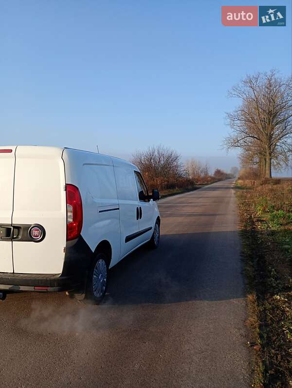 Вантажний фургон Fiat Doblo 2017 в Миколаєві фото 4 Вантажний фургон Fiat Doblo 2017 в Миколаєві