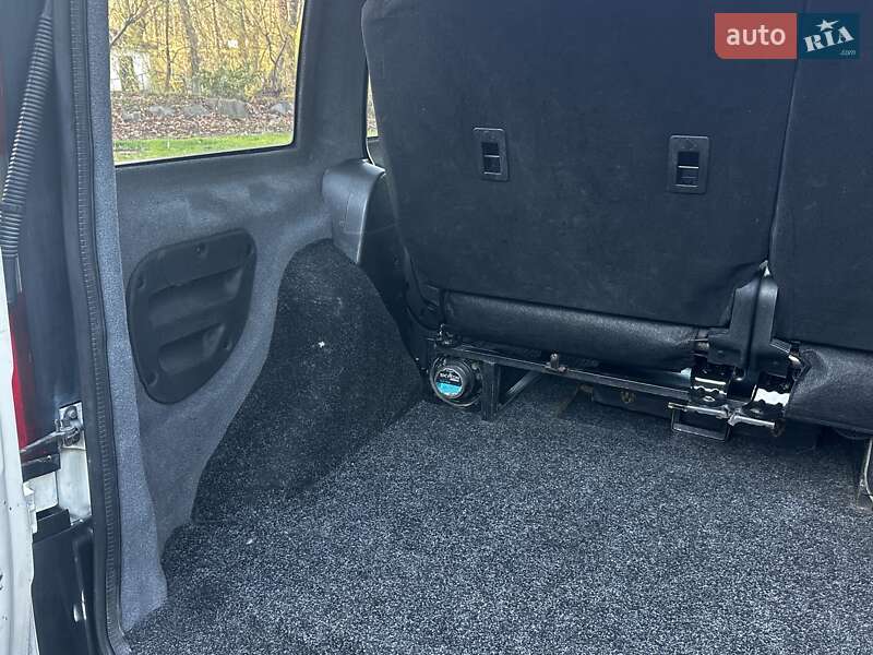 Мінівен Fiat Doblo 2006 в Дрогобичі фото 64 Мінівен Fiat Doblo 2006 в Дрогобичі