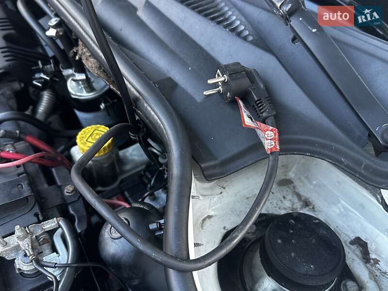 Мінівен Fiat Doblo 2006 в Дрогобичі фото 71 Мінівен Fiat Doblo 2006 в Дрогобичі