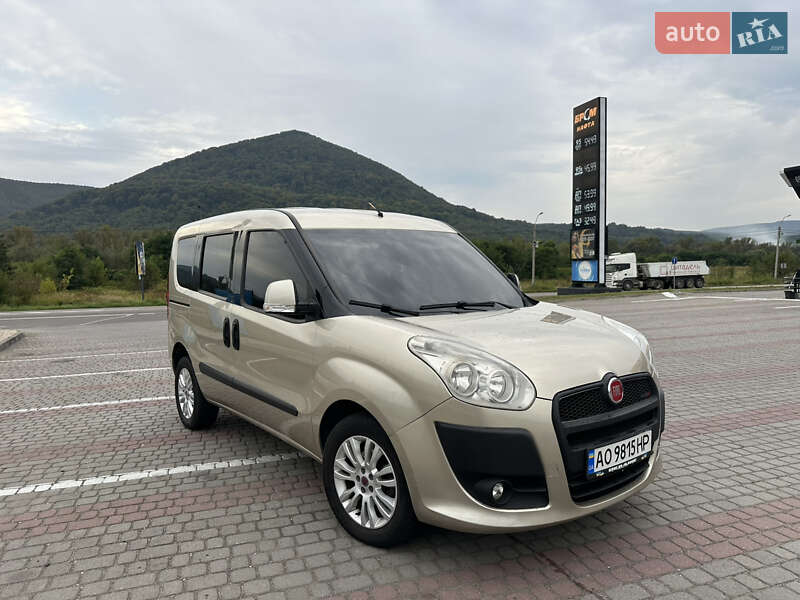 Мінівен Fiat Doblo 2009 в Тячеві фото Мінівен Fiat Doblo 2009 в Тячеві