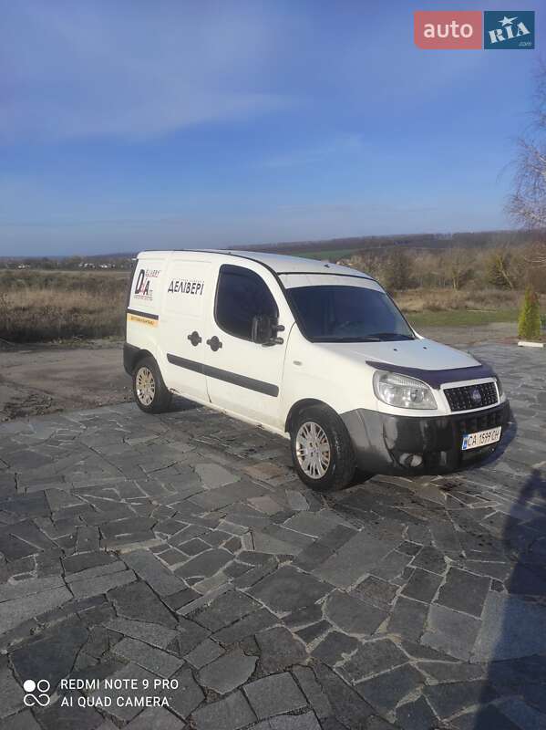 Вантажний фургон Fiat Doblo 2006 в Лисянці фото 3 Вантажний фургон Fiat Doblo 2006 в Лисянці