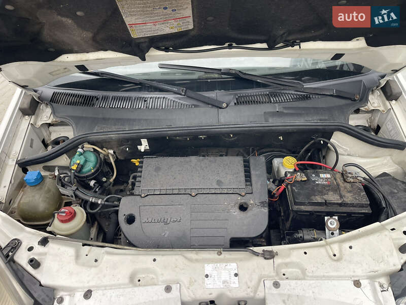 Мінівен Fiat Doblo 2007 в Рівному фото 23 Мінівен Fiat Doblo 2007 в Рівному